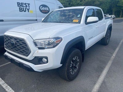 2022 Toyota Tacoma 4X4 TRD Pro 4DR Double Cab 5.0 FT SB 6M