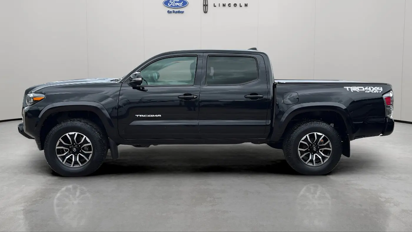2022 Toyota Tacoma TRD Sport