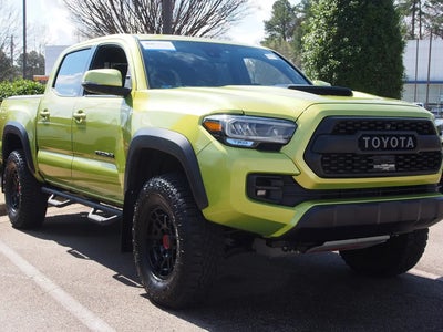 Photo of a 2022 Toyota Tacoma 4X4 TRD Pro 4DR Double Cab 5.0 FT SB 6M for sale