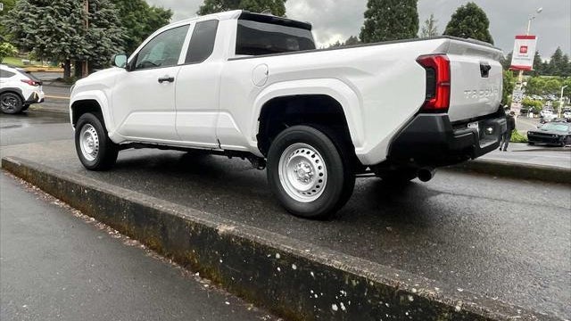 2025 Toyota Tacoma SR