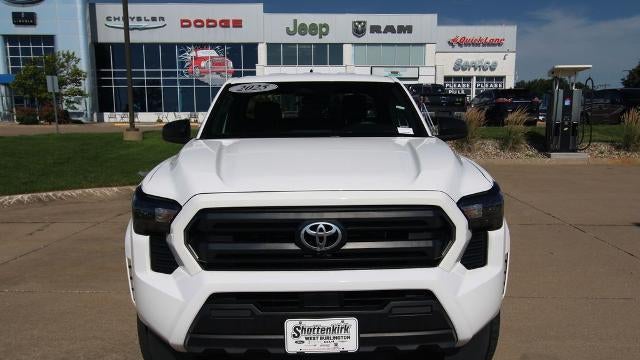 2025 Toyota Tacoma SR