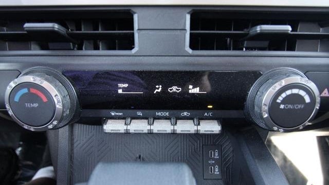 2025 Toyota Tacoma SR