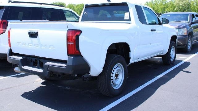 2025 Toyota Tacoma SR