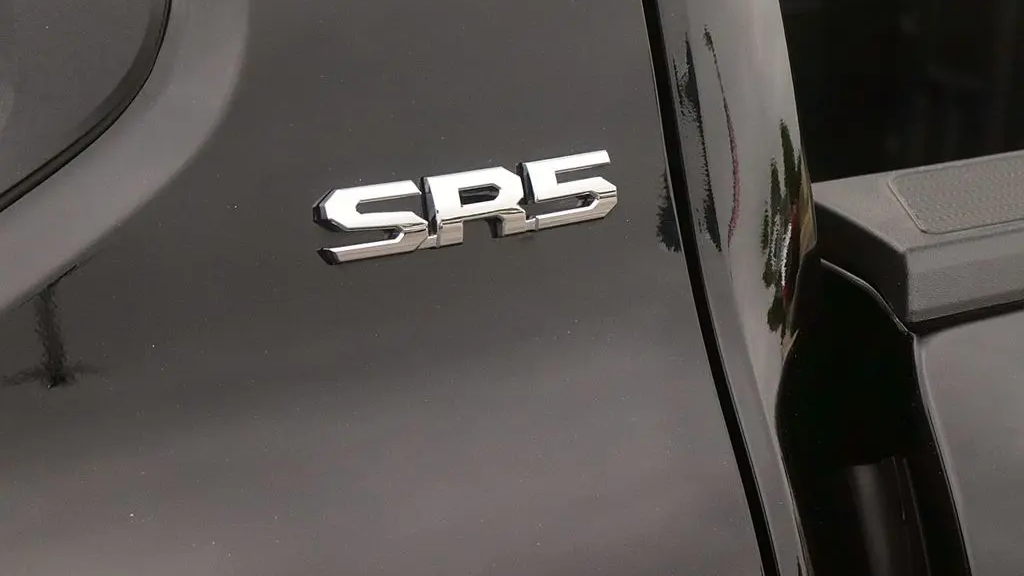 2025 Toyota Tacoma SR5