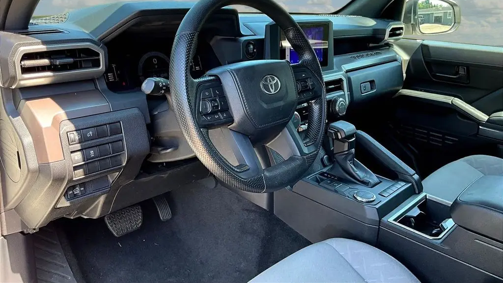 2024 Toyota Tacoma SR5