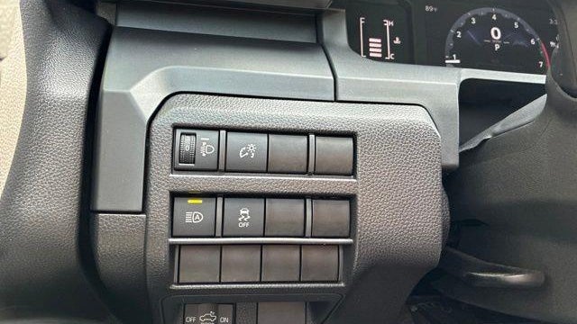2025 Toyota Tacoma SR