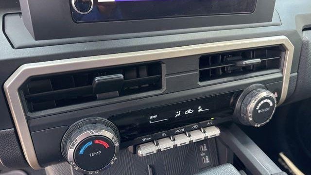 2025 Toyota Tacoma SR