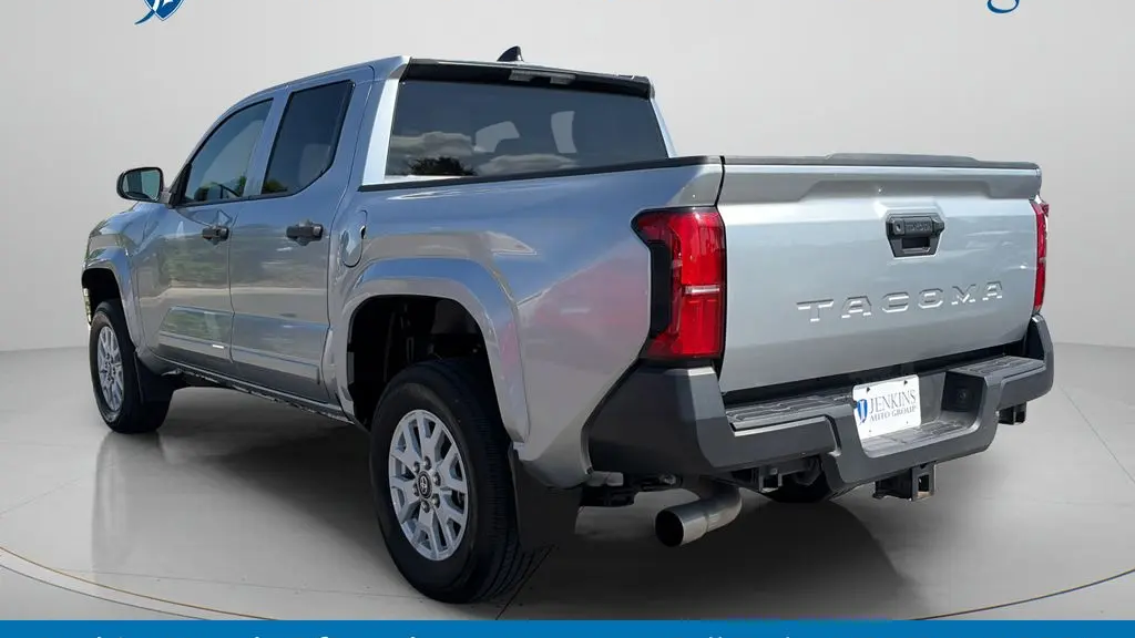 2024 Toyota Tacoma SR