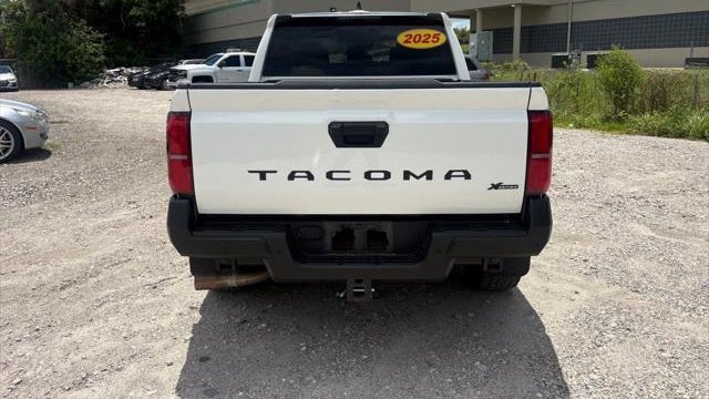2025 Toyota Tacoma SR