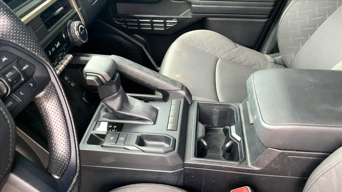 2025 Toyota Tacoma SR