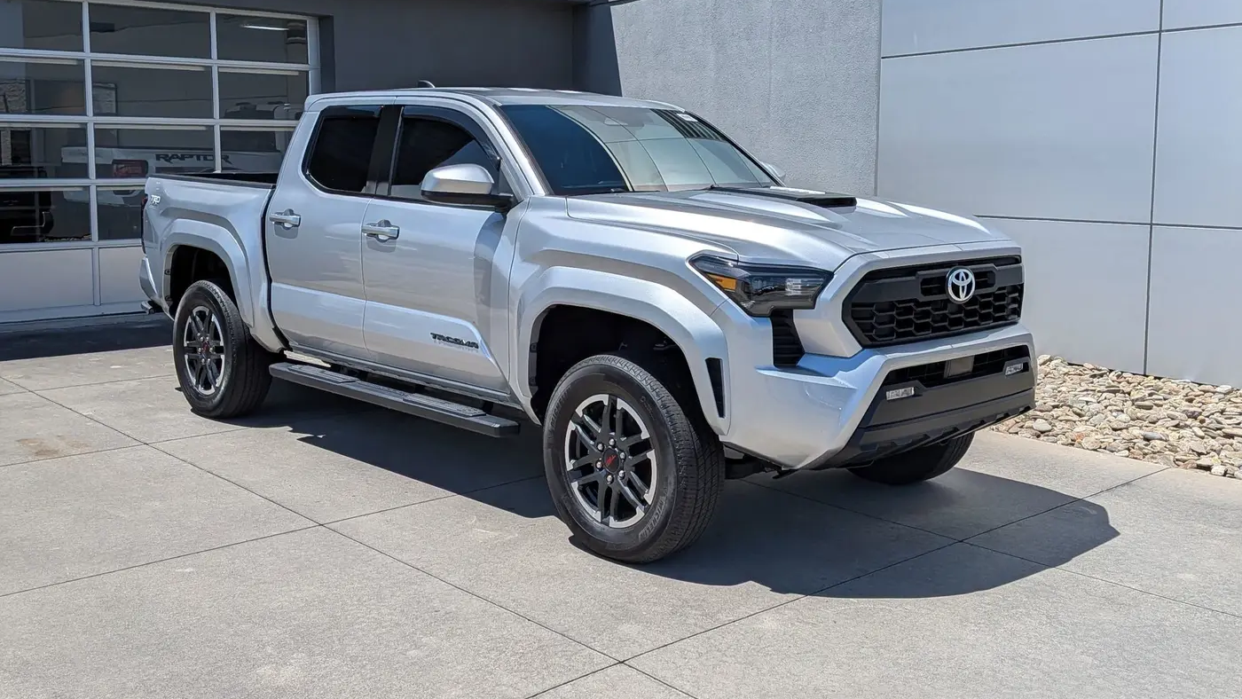 2024 Toyota Tacoma SR5