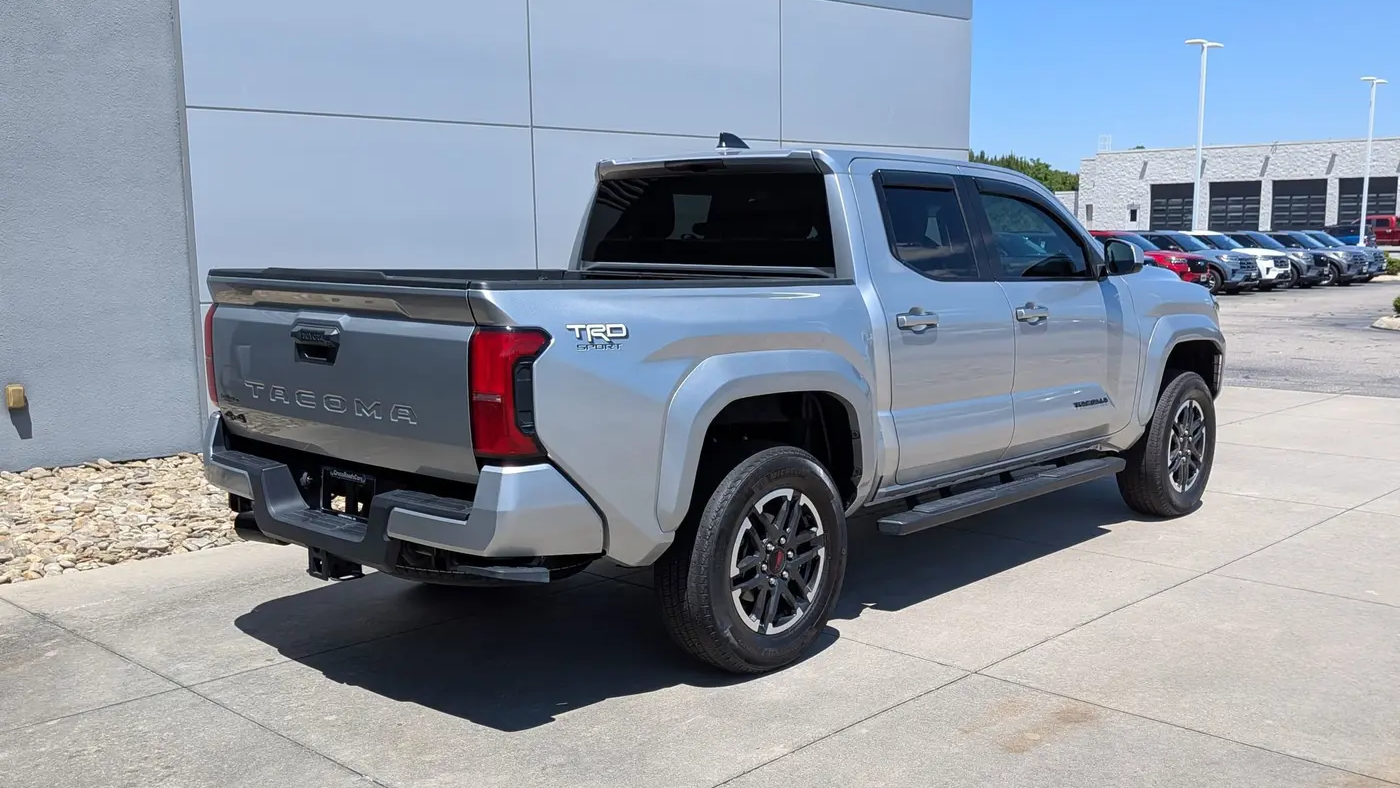 2024 Toyota Tacoma SR5