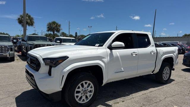 2024 Toyota Tacoma SR5
