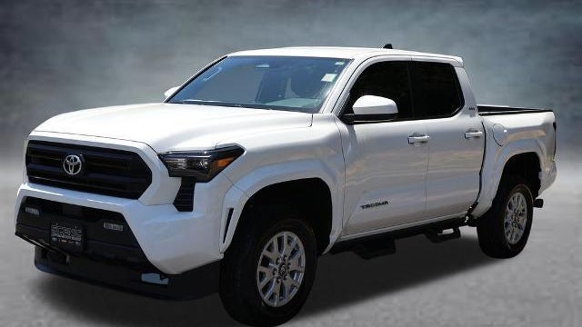 2024 Toyota Tacoma TRD Off-Road