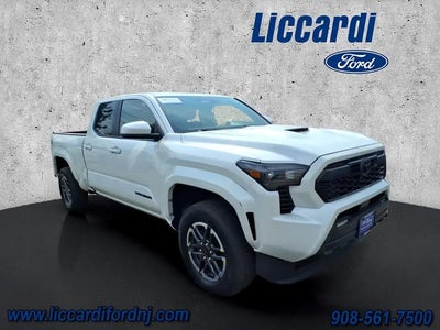 2025 Toyota Tacoma 4X4 TRD Sport 4DR Double Cab 5.0 FT SB 8A