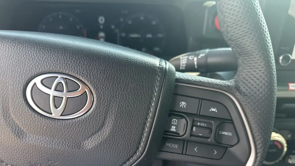 2025 Toyota Tacoma SR5