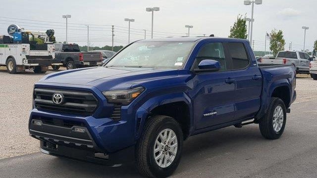 2024 Toyota Tacoma TRD Off-Road