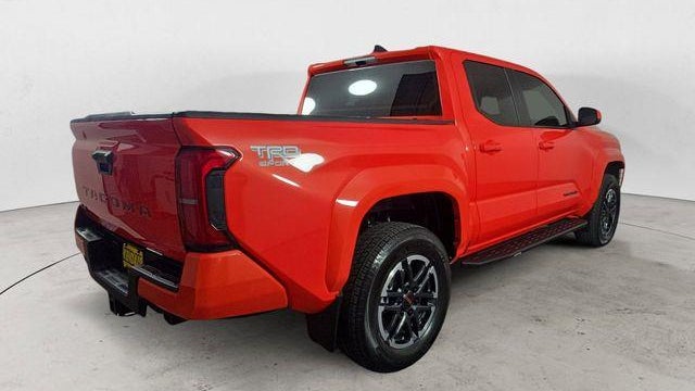 2024 Toyota Tacoma TRD Off-Road