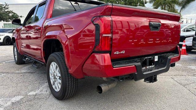 2024 Toyota Tacoma TRD Off-Road