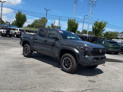 2025 Toyota Tacoma 4X4 TRD Off-Road 4DR Double Cab 5.0 FT SB 8A