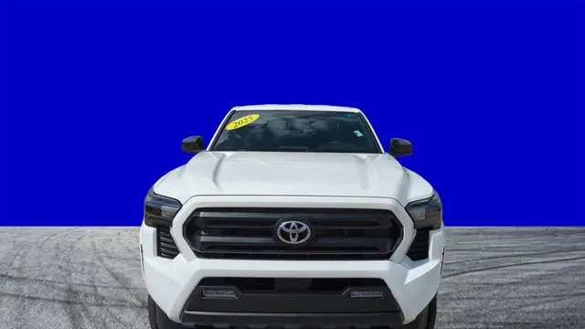 2025 Toyota Tacoma SR5