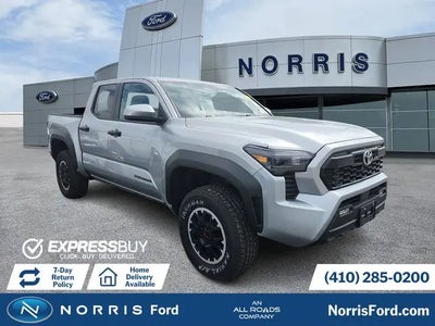 2024 Toyota Tacoma 4X4 TRD Off-Road 4DR Double Cab 5.0 FT SB 8A