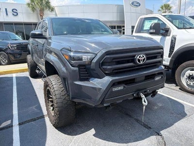 2024 Toyota Tacoma 4X4 SR5 4DR Double Cab 5.0 FT SB