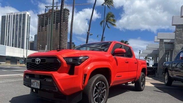 2024 Toyota Tacoma TRD Off-Road