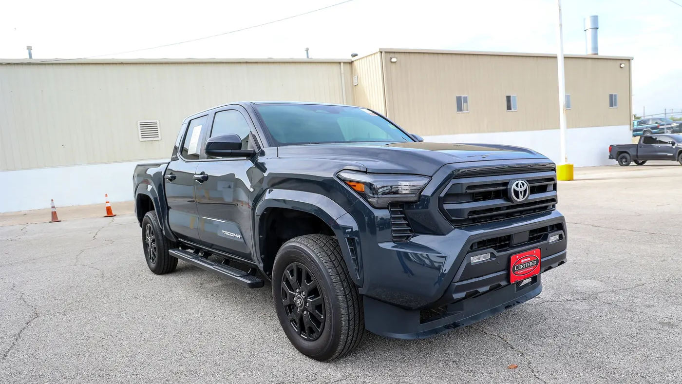 2025 Toyota Tacoma SR5