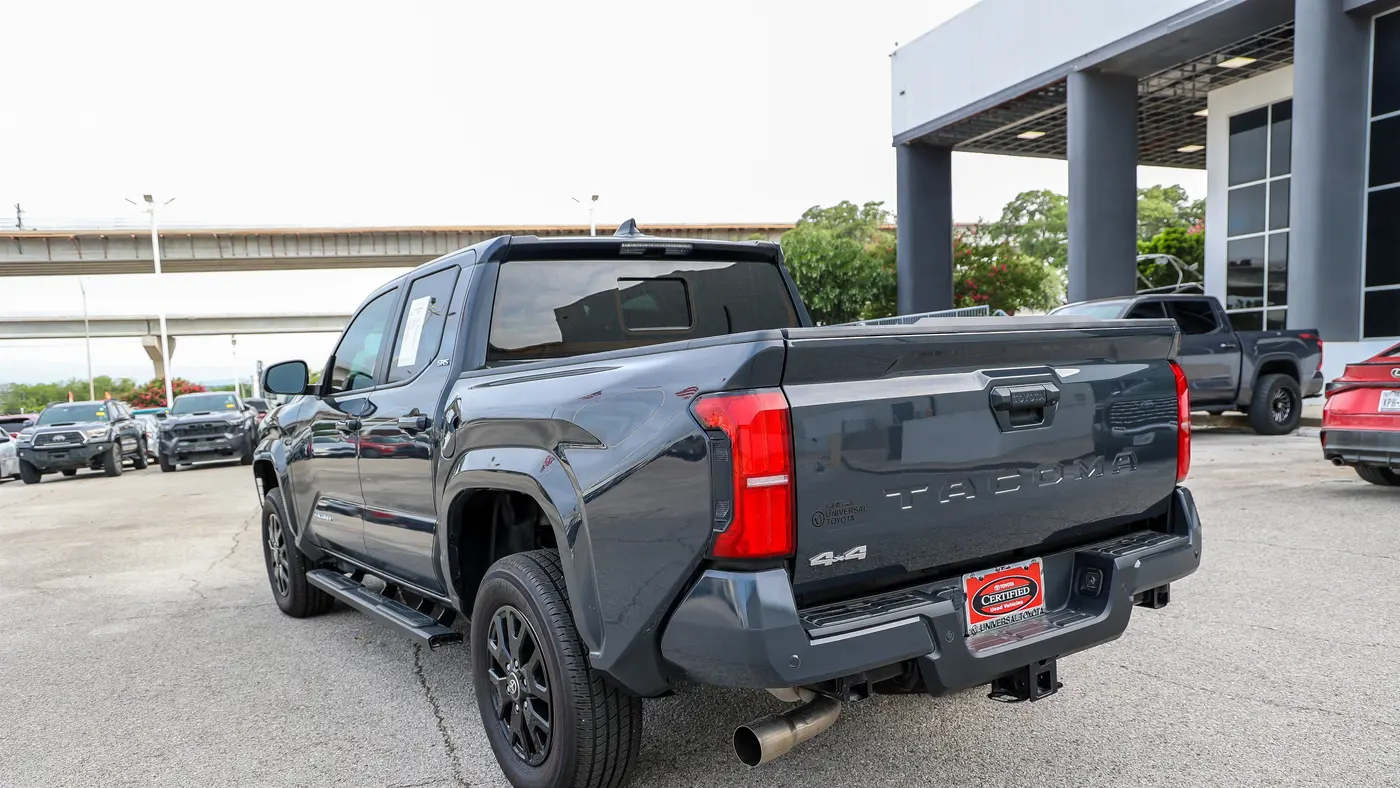 2025 Toyota Tacoma SR5