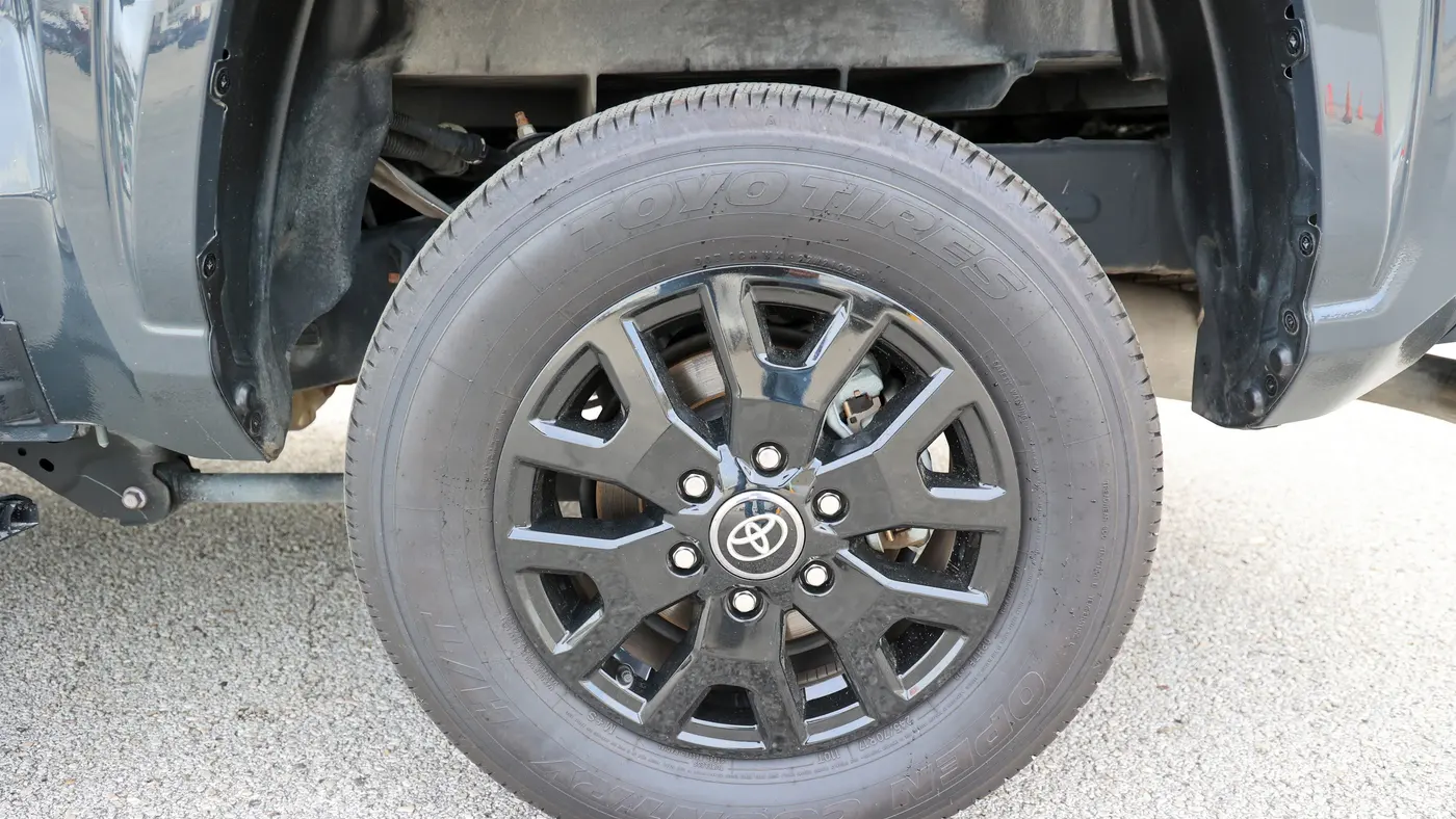 2025 Toyota Tacoma SR5