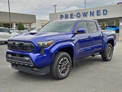 2025 Toyota Tacoma 4X4 SR5 4DR Double Cab 5.0 FT SB