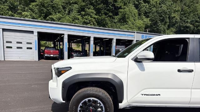 2024 Toyota Tacoma TRD Off-Road