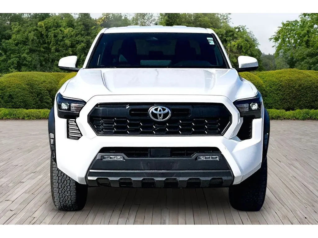 2025 Toyota Tacoma - $38,900