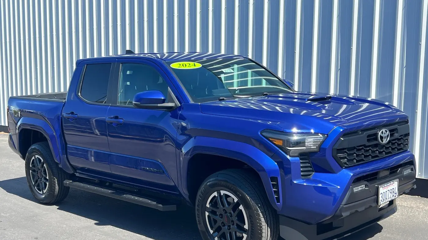 2024 Toyota Tacoma TRD Off-Road