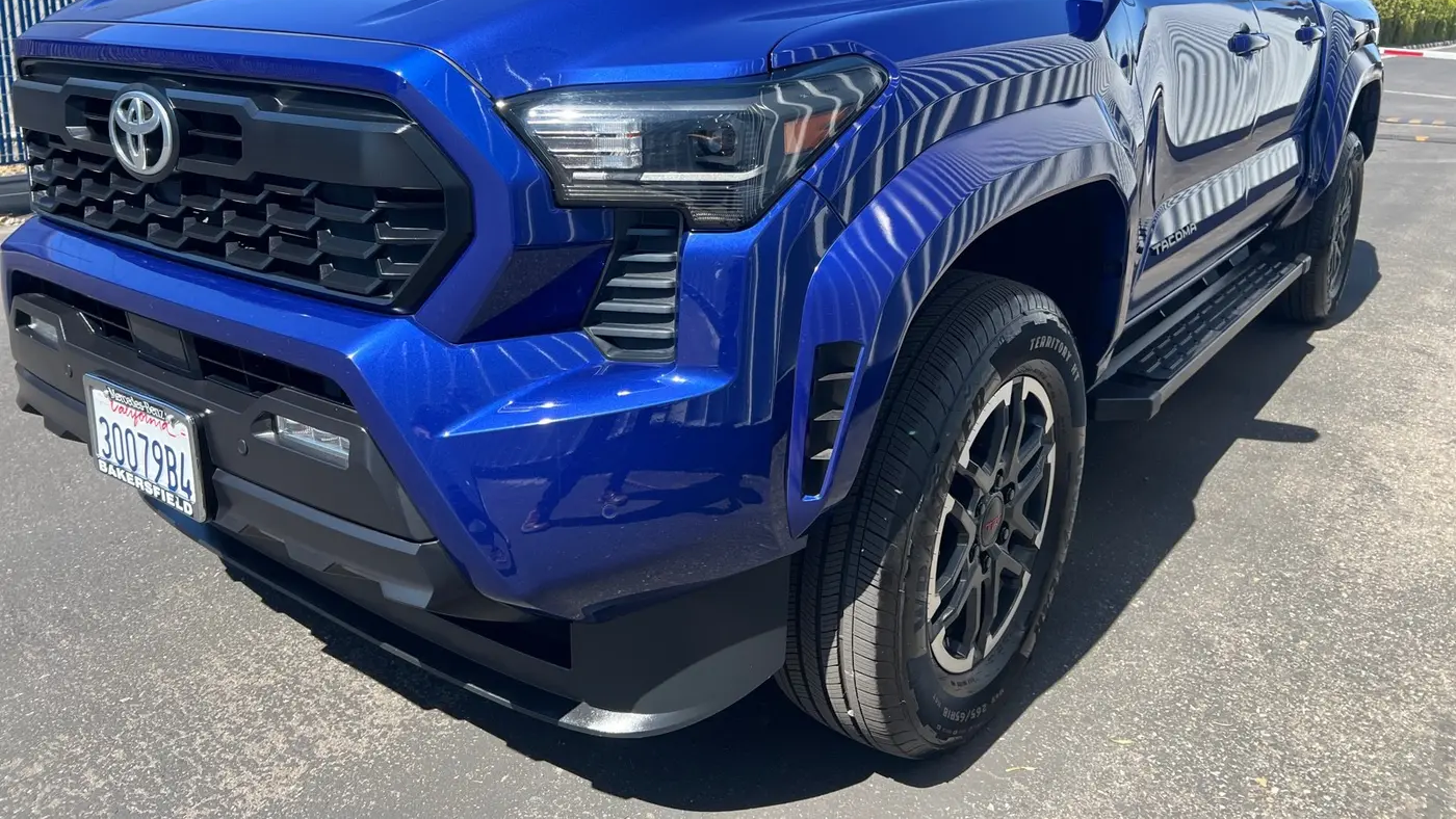 2024 Toyota Tacoma TRD Off-Road