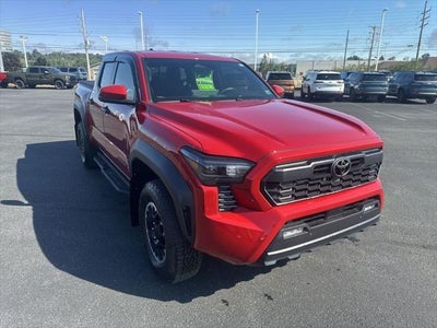 2024 Toyota Tacoma 4X4 TRD Off-Road 4DR Double Cab 5.0 FT SB 8A