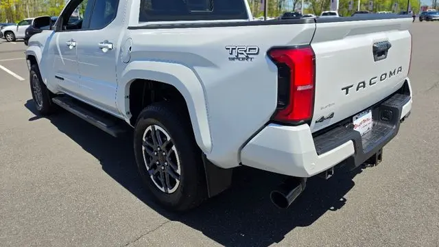 2024 Toyota Tacoma TRD Sport