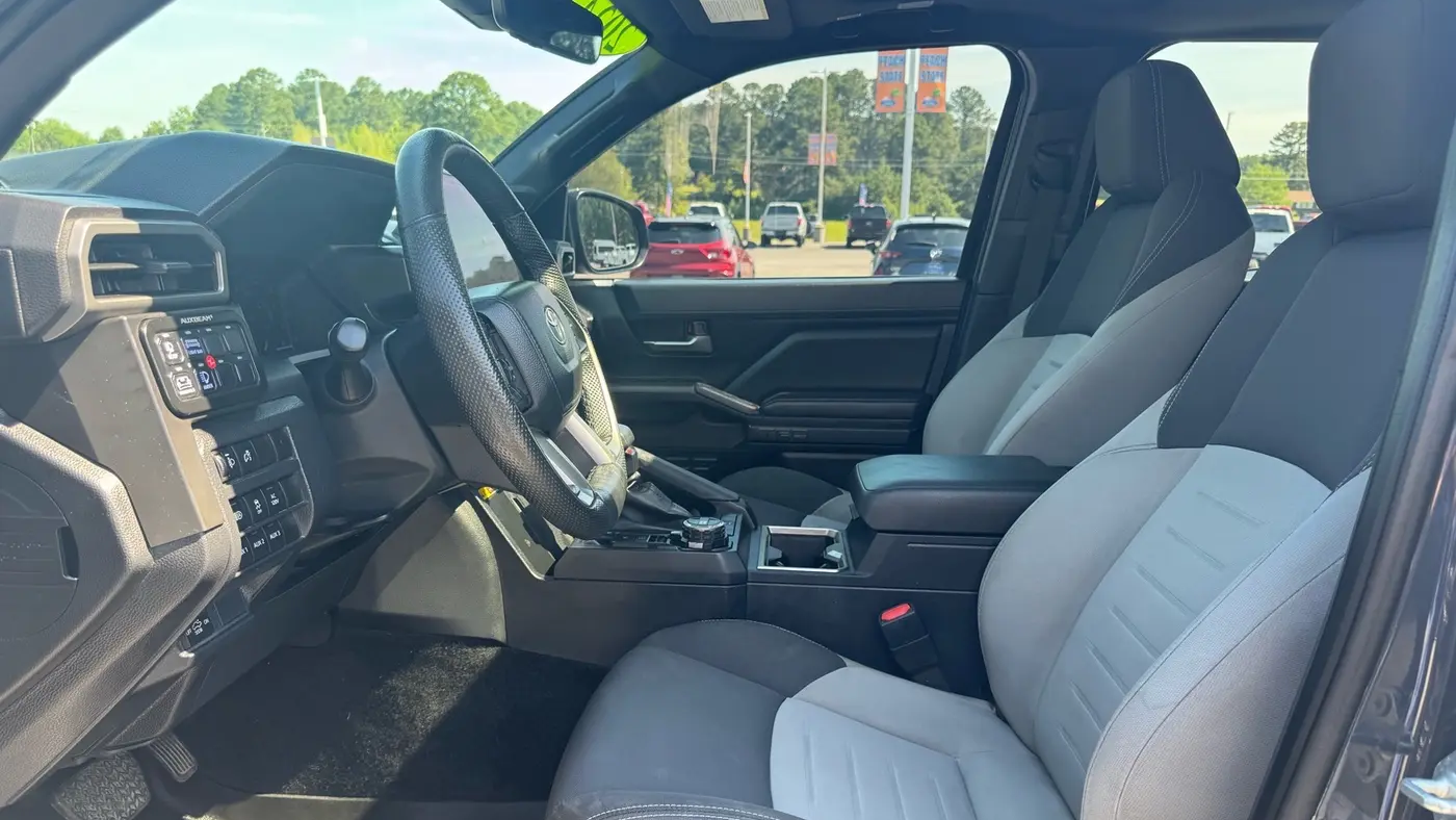 2024 Toyota Tacoma SR5