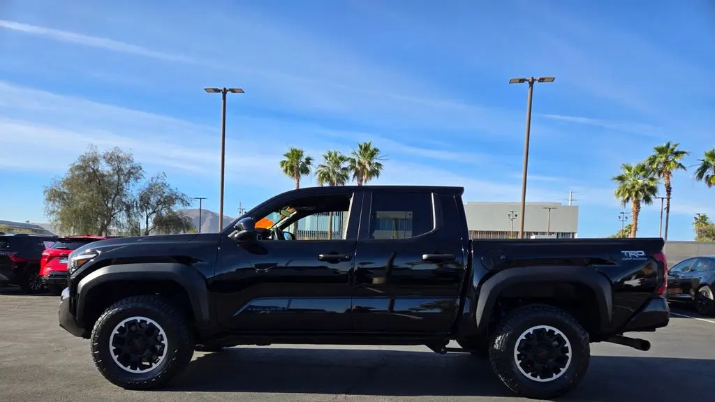 2024 Toyota Tacoma SR5