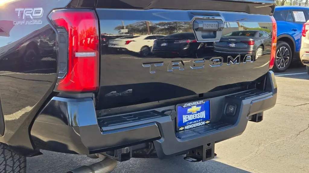 2024 Toyota Tacoma SR5