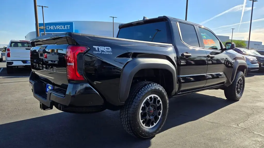 2024 Toyota Tacoma SR5