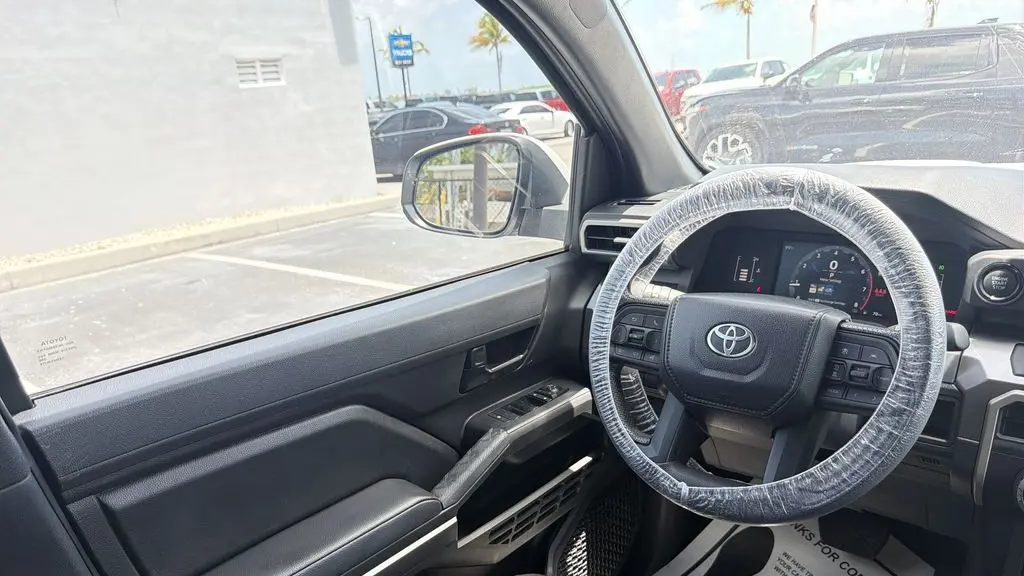 2024 Toyota Tacoma SR5