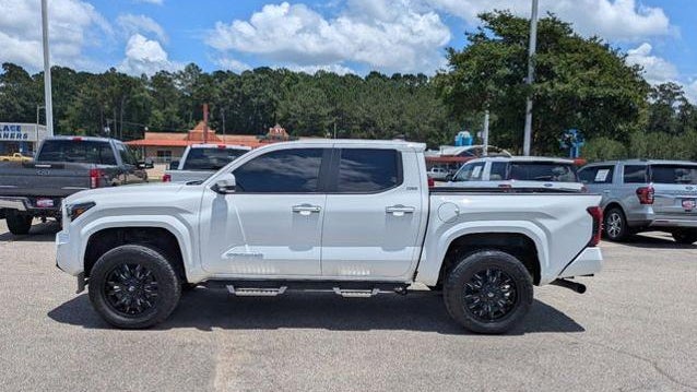 2024 Toyota Tacoma TRD Off-Road