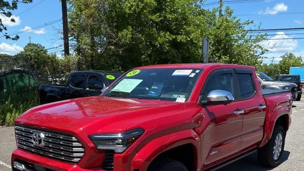 2024 Toyota Tacoma TRD Off-Road