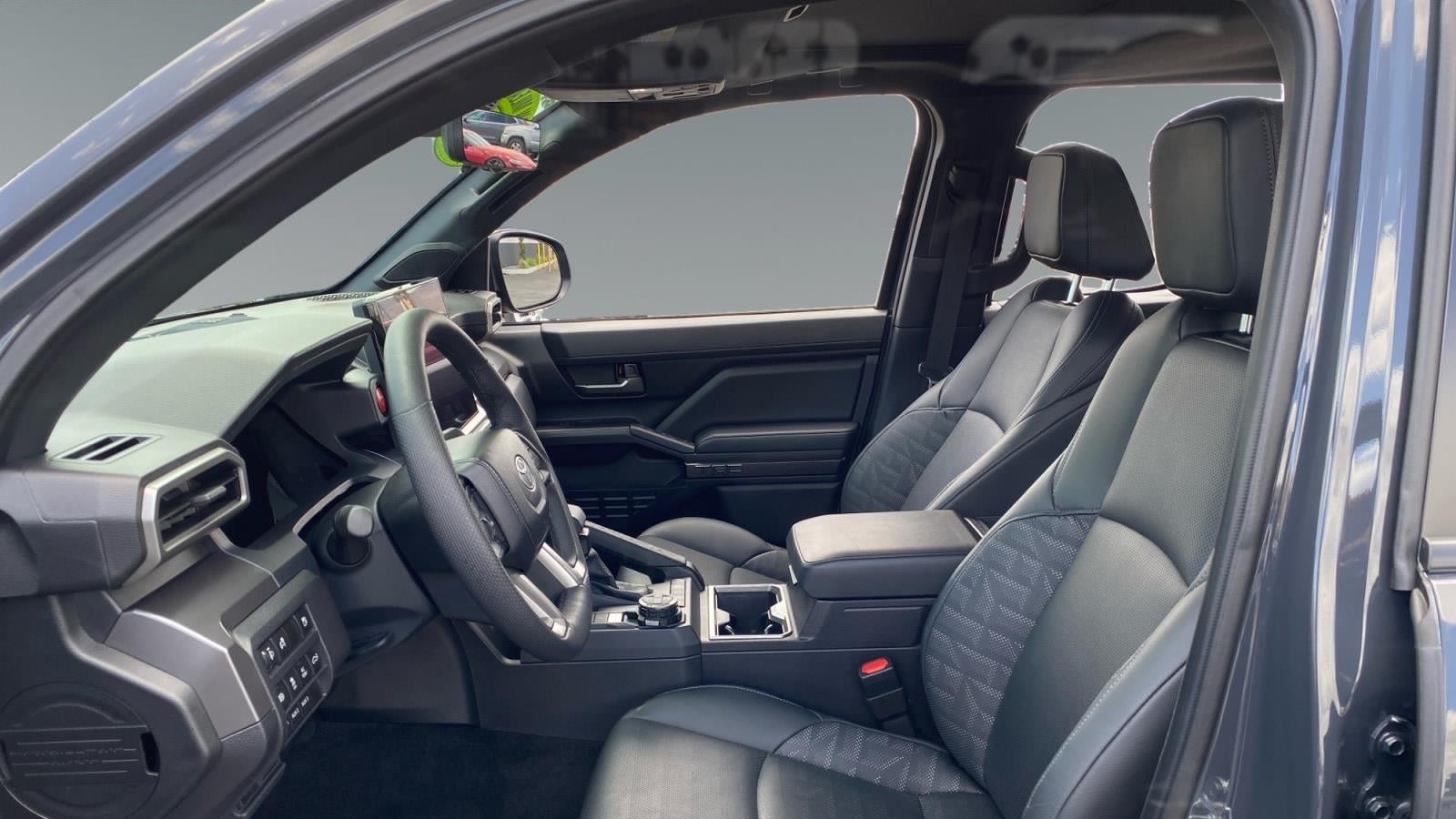 2024 Toyota Tacoma TRD Sport HV