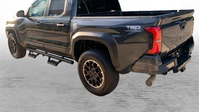 2024 Toyota Tacoma TRD Sport HV