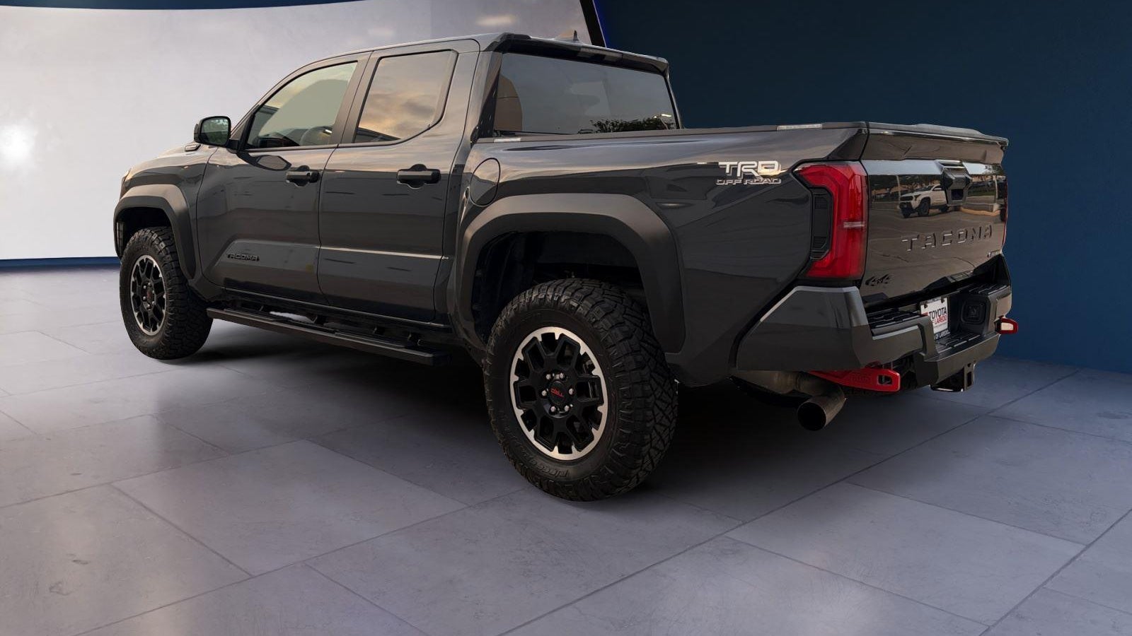 2025 Toyota Tacoma TRD Off-Road HV
