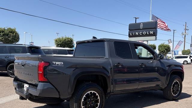 2025 Toyota Tacoma TRD Sport HV