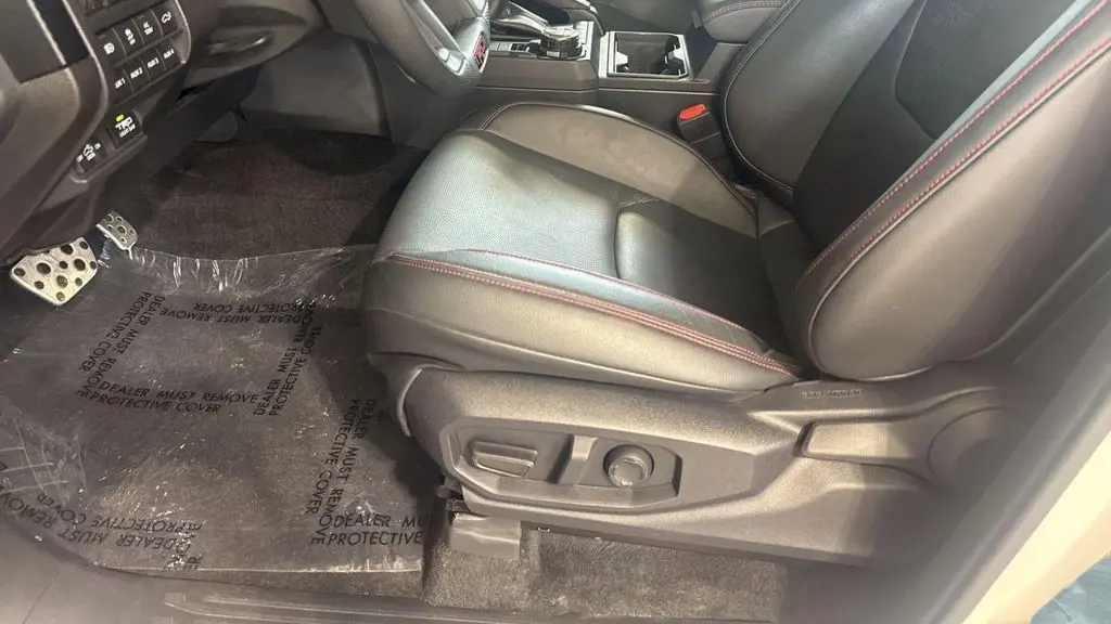2025 Toyota Tacoma TRD Sport HV